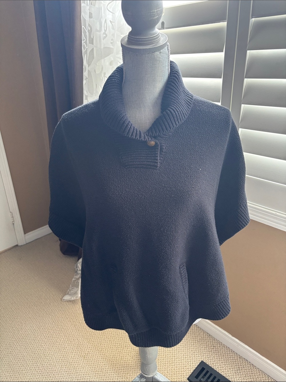 Classic black Shawl-Collar Women's Sweater Poncho